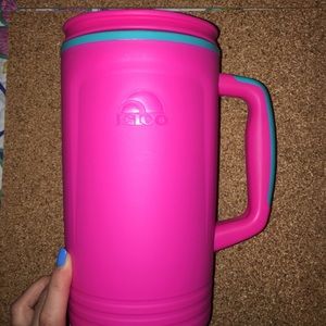 48 oz. igloo cup
